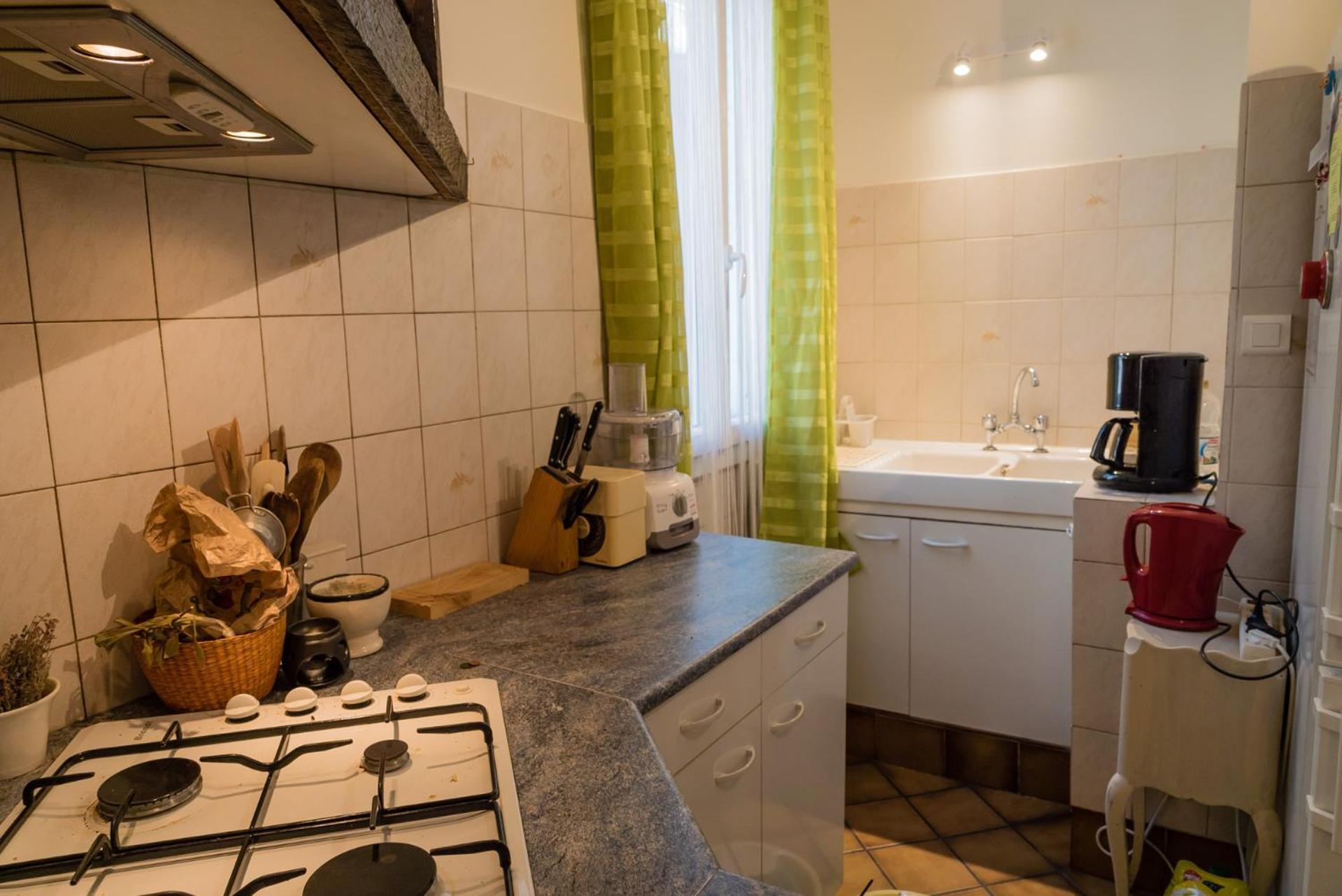 Maison Agreable En Centre Historique Saint-Cere Luaran gambar